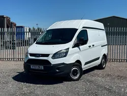 White Used 2017 Ford Transit Custom Van | £10,490 (Fair price)
