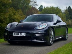 Black Used 2014 Porsche Panamera Hatchback | £28,000 (Expensive)
