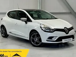 White Used 2017 Renault Clio IV Dynamique Hatchback | £7,495 (Fair price)