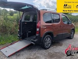 Bronze Used 2022 Peugeot Rifter Allure MPV | £12,950 (Good price)