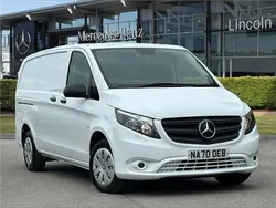 Solid arctic white Used 2020 Mercedes Vito Progressive MPV | £17,995 (Fair price)