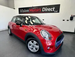 Red Used 2016 Mini Cooper Hatch Hatchback | £5,740 (Fair price)