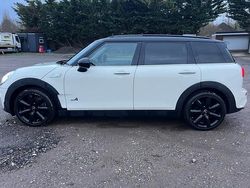 Used 2016 Mini Cooper Clubman Estate | £8,950 (A bit pricey)