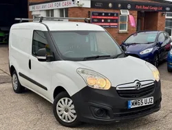 White Used 2015 Vauxhall Combo MPV | £4,990 (A bit pricey)