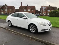 White Used 2011 Vauxhall Insignia SRi Hatchback | £2,299 (Expensive)