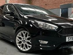 Black Used 2018 Ford Focus ST-Line Hatchback | £7,481 (Fair price)