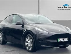 Black Used 2023 Tesla Model Y Long Range AWD SUV | £31,500 (A bit pricey)