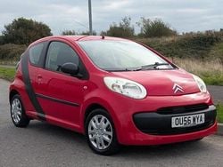 Red Used 2006 Citroën C1 Hatchback | £2,000 (Expensive)