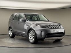 Grey Used 2021 Land Rover Discovery 5 S SUV | £36,150 (Super price)