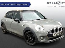 Used 2017 Mini Cooper Hatch Hatchback | £7,760 (Good price)
