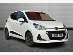 Polar white Used 2019 Hyundai i10 Premium Hatchback | £6,995 (Good price)