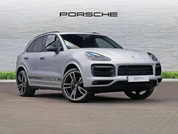 Silver Used 2023 Porsche Cayenne SUV | £63,990 (Fair price)