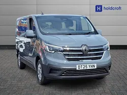 Metallic highland grey New 2025 Renault Trafic Van | £29,999