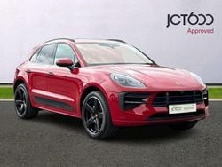 Red Used 2018 Porsche Macan SUV | £34,334 (Good price)