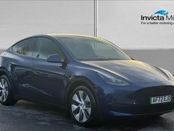 Deep blue metallic Used 2022 Tesla Model Y Long Range AWD SUV | £24,500 (Fair price)