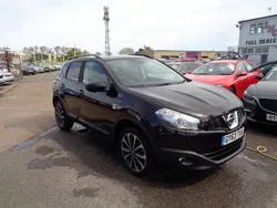 Black Used 2013 Nissan Qashqai 360º SUV | £4,495 (Fair price)