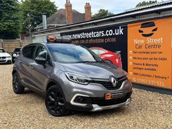 Grey/black Used 2017 Renault Captur Dynamique SUV | £8,284 (Fair price)