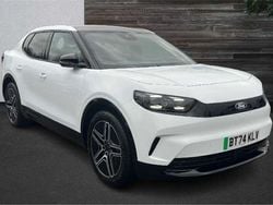 White Used 2024 Ford Capri Premium SUV | £31,990 (Fair price)