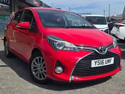Red Used 2016 Toyota Yaris Hatchback | £9,995 (Fair price)