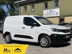 White Used 2020 Peugeot Partner S MPV | £5,490 (Fair price)