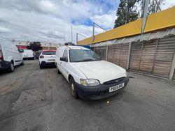White Used 1997 Ford Escort | £750