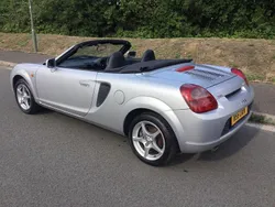 Silver Used 2000 Toyota MR2 Cabriolet | £2,500 (Fair price)