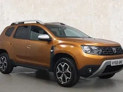 Orange Used 2018 Dacia Duster Prestige SUV | £8,991 (Fair price)