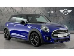 Blue Used 2019 Mini Cooper S Comfort Hatchback | £17,237 (Fair price)