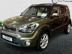 Green Used 2011 Kia Soul SUV | £5,450 (A bit pricey)