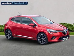 Red Used 2022 Renault Clio V SE Hatchback | £13,161 (Fair price)