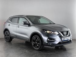 Grey Used 2017 Nissan Qashqai N-Connecta SUV | £9,450 (Good price)