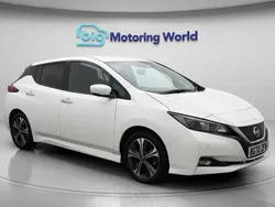 White Used 2020 Nissan Leaf N-Connecta Hatchback | £8,700 (Good price)