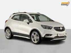 White Used 2019 Vauxhall Mokka Design Edition SUV | £10,495 (Fair price)