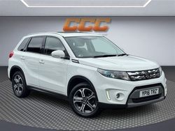 White Used 2016 Suzuki Vitara SZ5 SUV | £5,990 (Fair price)