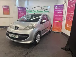 Silver Used 2009 Peugeot 107 Hatchback | £1,650