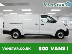 White Used 2023 Vauxhall Vivaro Edition Van | £17,989 (Fair price)