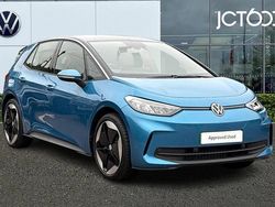 Blue New 2025 VW ID.3 Pro Hatchback | £30,578 (Expensive)