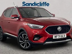 Tri coat dynamic red Used 2022 MG ZS Exclusive Sedan | £12,969 (Fair price)