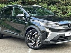 Metallic diamond black New 2025 Renault Captur Esprit Alpine SUV | £25,790 (A bit pricey)