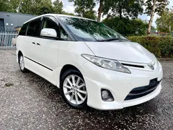 Pearl white Used 2011 Toyota Estima MPV | £8,999 (Fair price)