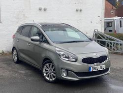 Silver Used 2013 Kia Carens 3 MPV | £3,995 (Fair price)
