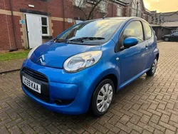 Blue Used 2009 Citroën C1 Hatchback | £2,295 (Expensive)