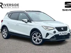 White Used 2025 Seat Arona FR SUV | £17,990 (A bit pricey)