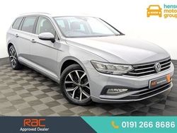 Grey Used 2022 VW Passat SEL Estate | £15,299 (Fair price)