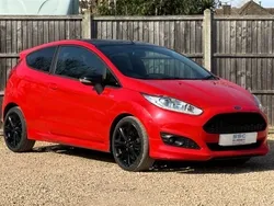 Red Used 2016 Ford Fiesta ST-Line Hatchback | £4,590 (Fair price)