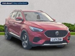 Red Used 2022 MG ZS Excite Sedan | £10,735 (Fair price)