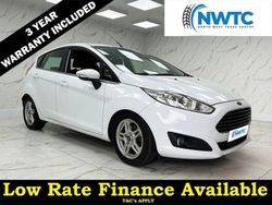 White Used 2013 Ford Fiesta Zetec Hatchback | £4,095 (Fair price)