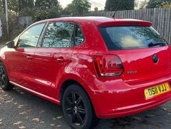 Red Used 2011 VW Polo SE Hatchback | £3,500 (Good price)
