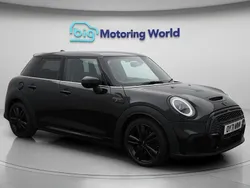 Black Used 2021 Mini Cooper S Hatch Hatchback | £17,200 (Fair price)