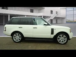 White Used 2010 Land Rover Range Rover Vogue SE SUV | £5,499 (Fair price)
